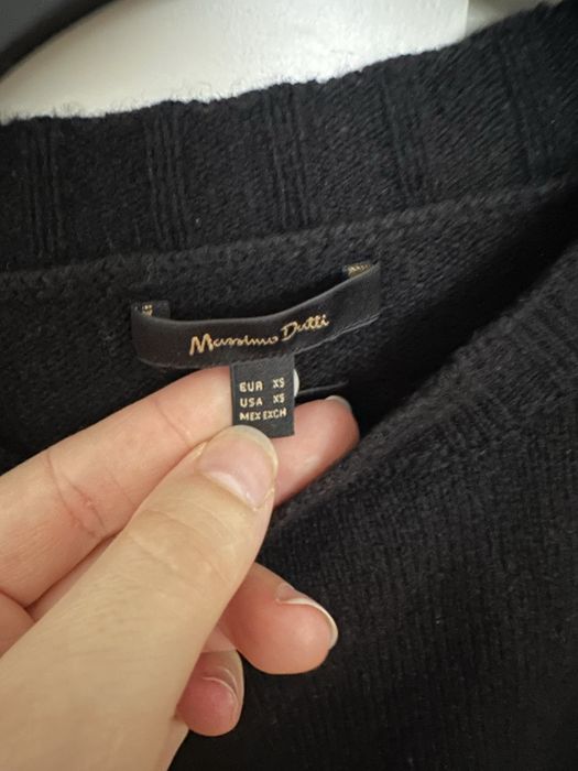 Sweter wełniany Massimo Dutti