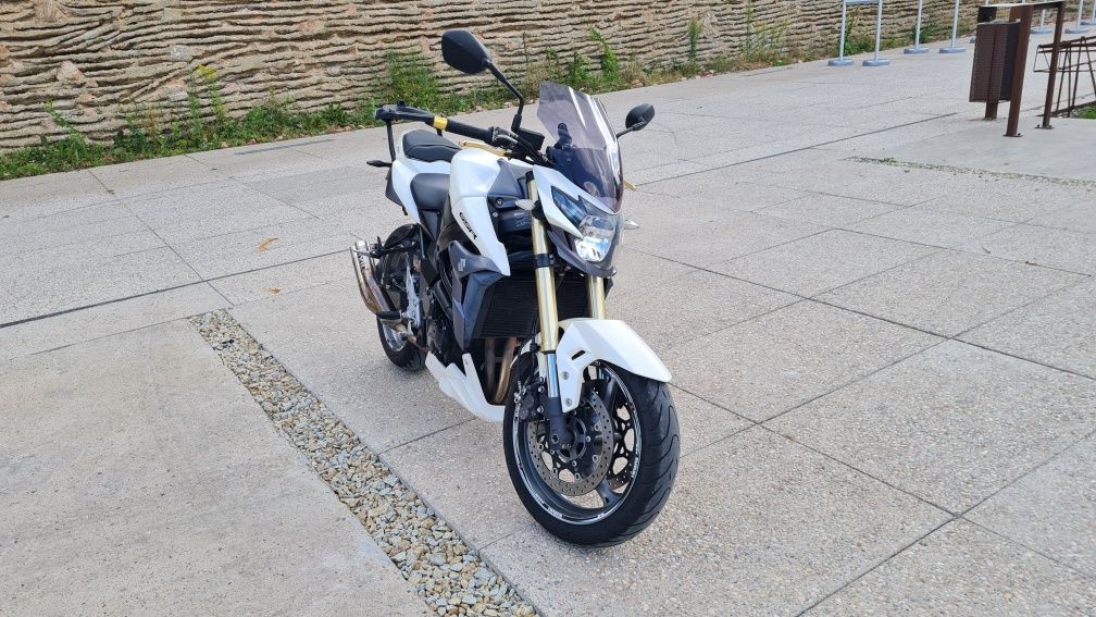 Suzuki GSR 750 GSR750