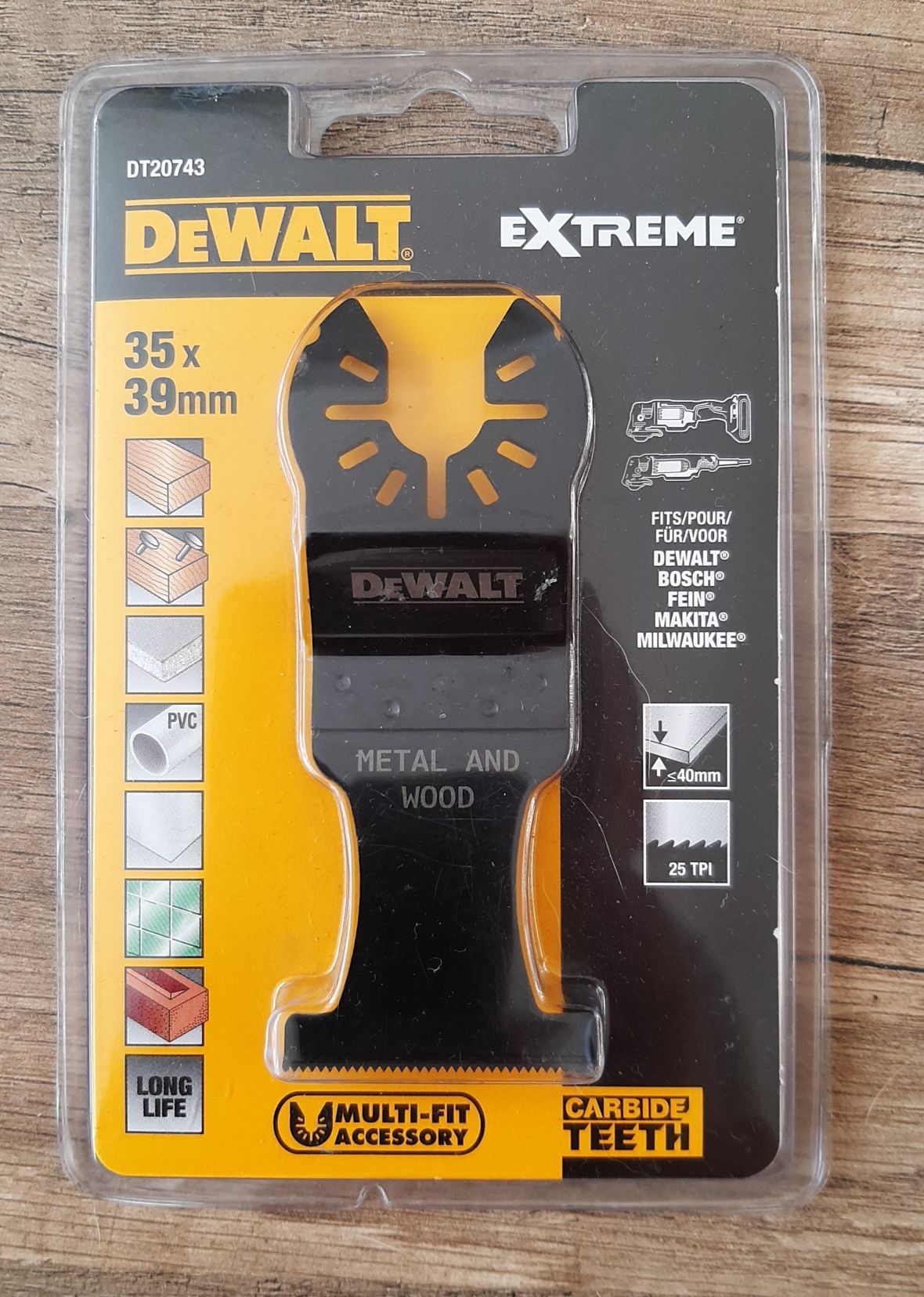 Szeroki brzeszczot bo cięcia drewna i metalu DEWALT DT20743