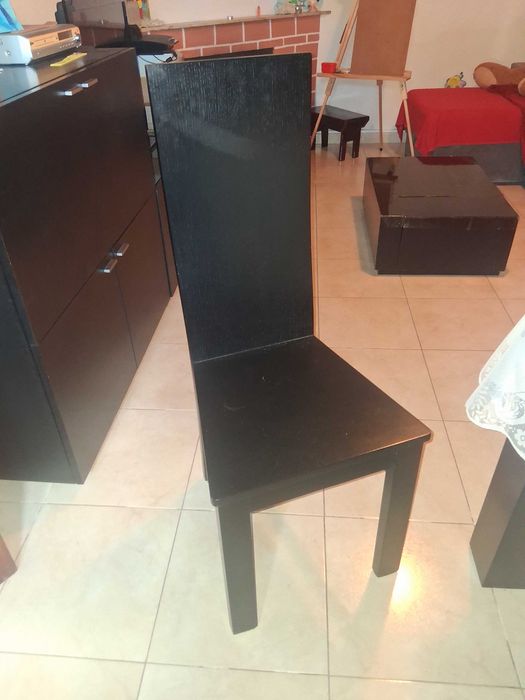 Móveis para sala de estar, mesa, cadeiras