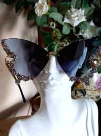 Przeciwsłoneczne okulary dekoracyjne - Motyl-