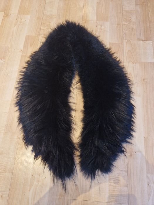 Kołnierz z naturalnego futra