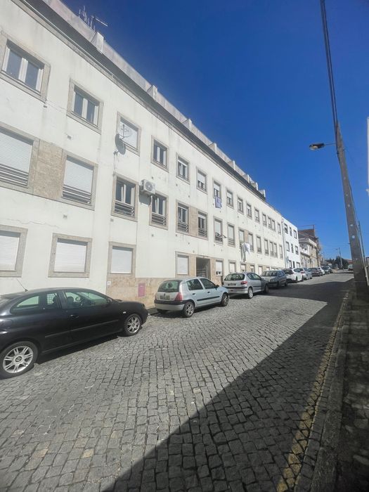 T0 com garagem a 2 min da UBI