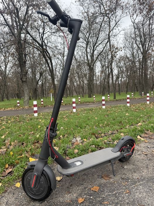 Электросамокат  Xiaomi m 365.