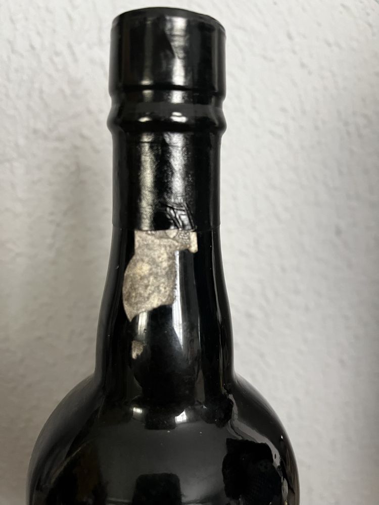 Vendo garrafa vintage 2003