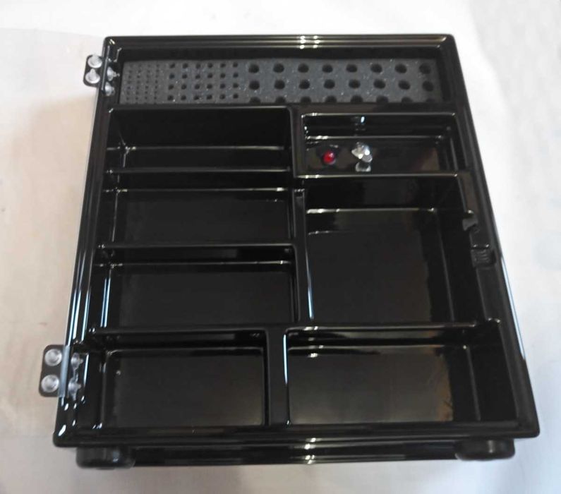 Szafka wieszak żarówki samochodowe + tester żarówek MAGNETI MARELLI