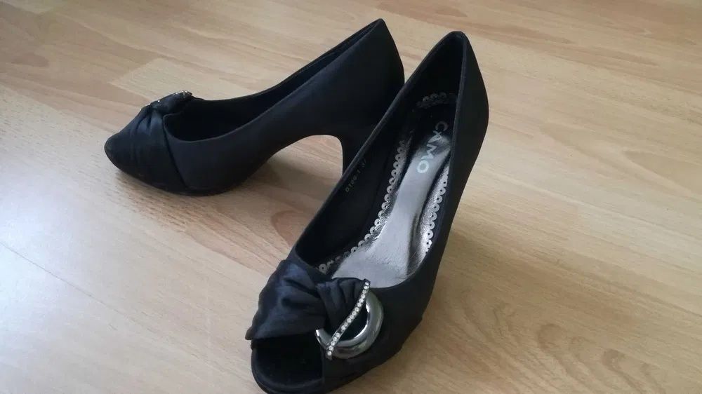 Nowe! Buty, szpilki satynowe kol. czarny, czarne r. 37