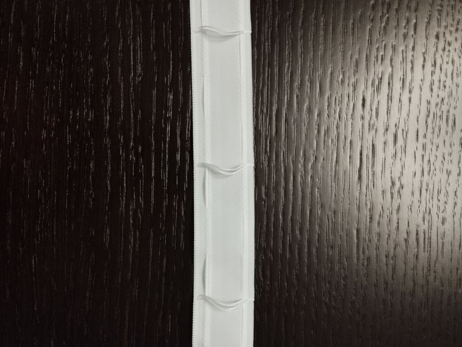 Taśma do firan smok ze sznurkiem wys 32 mm 1:2,5 . 40 metrów.