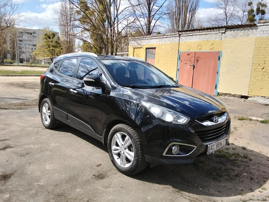 Продам Hyundai ix35 -2012