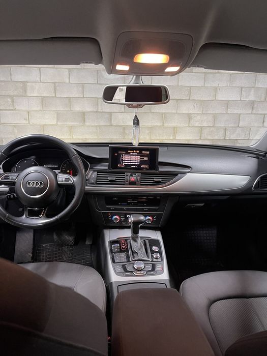 Продам Ауді А6 С7.