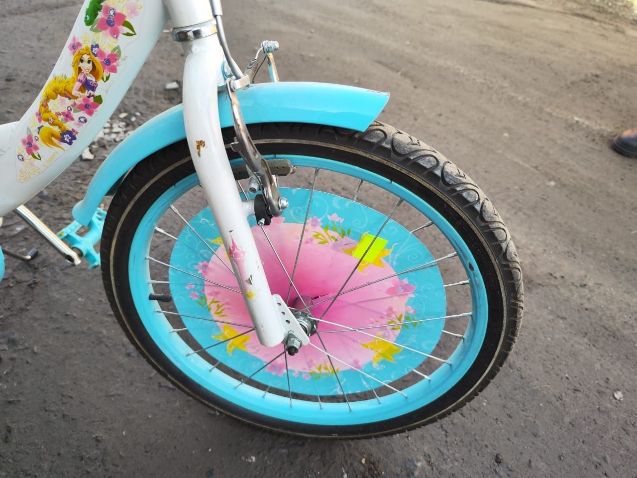 Продам дитячий велосипед Disney для дівчинки 7-10 років