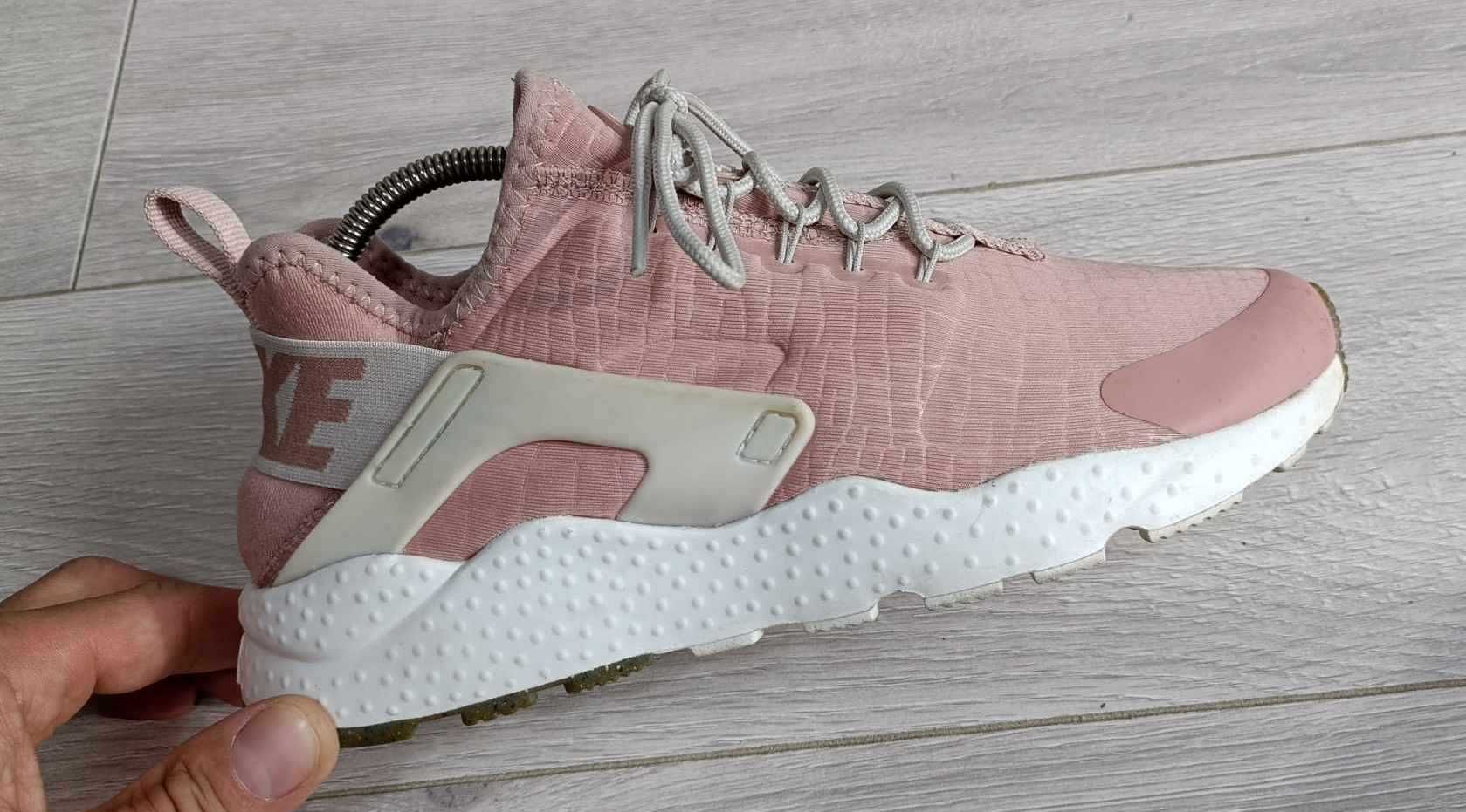 Damskie buty Nike Air Huarache Ultra Sportswear roz.38