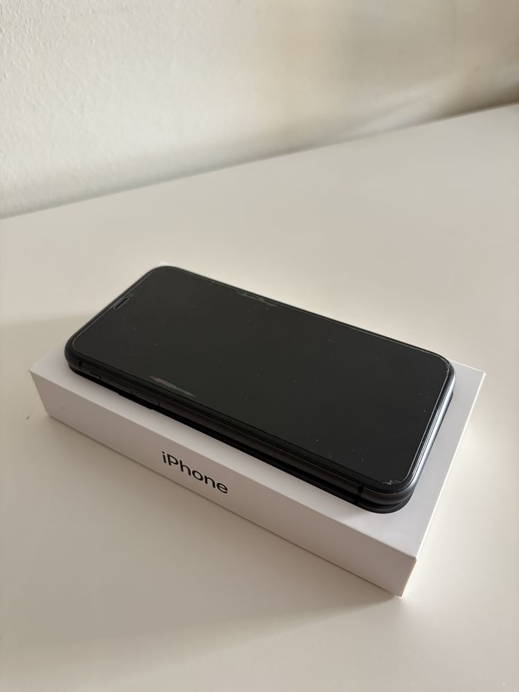 IPhone 11 | 64gb | Preto | Bom Estado