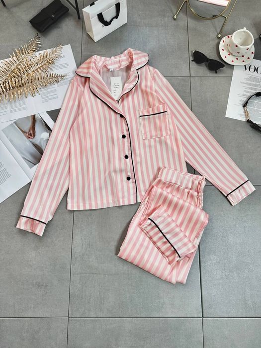 Піжамка жіноча шовк