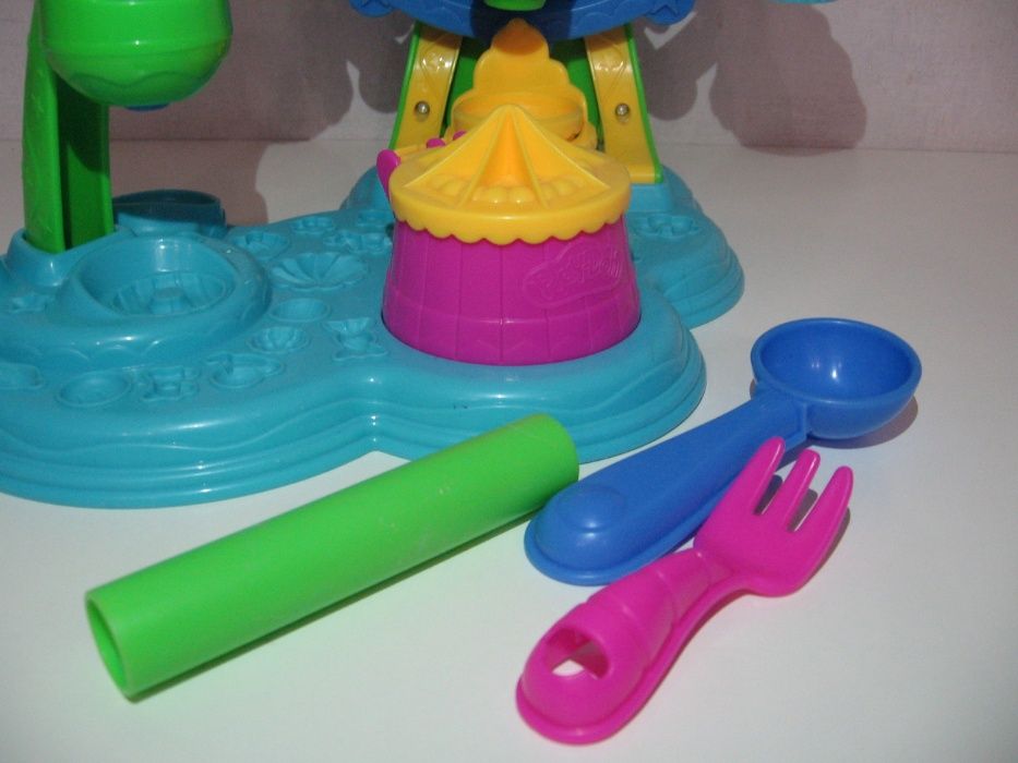 Play-Doh Карусель пирожных
