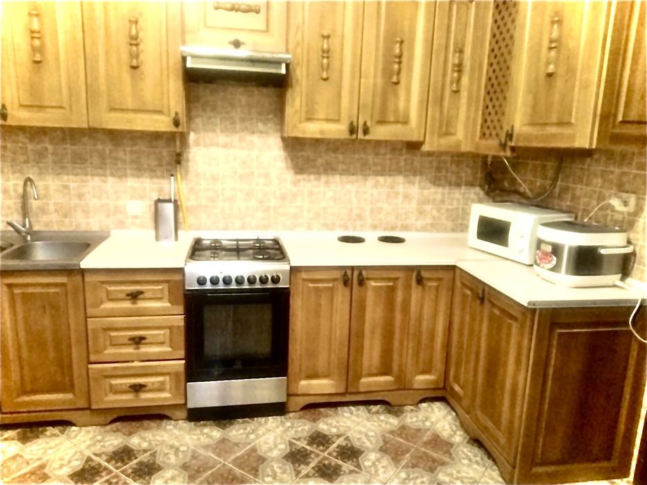 Подобово центр 1 к для 1-3 осіб поруч Опера