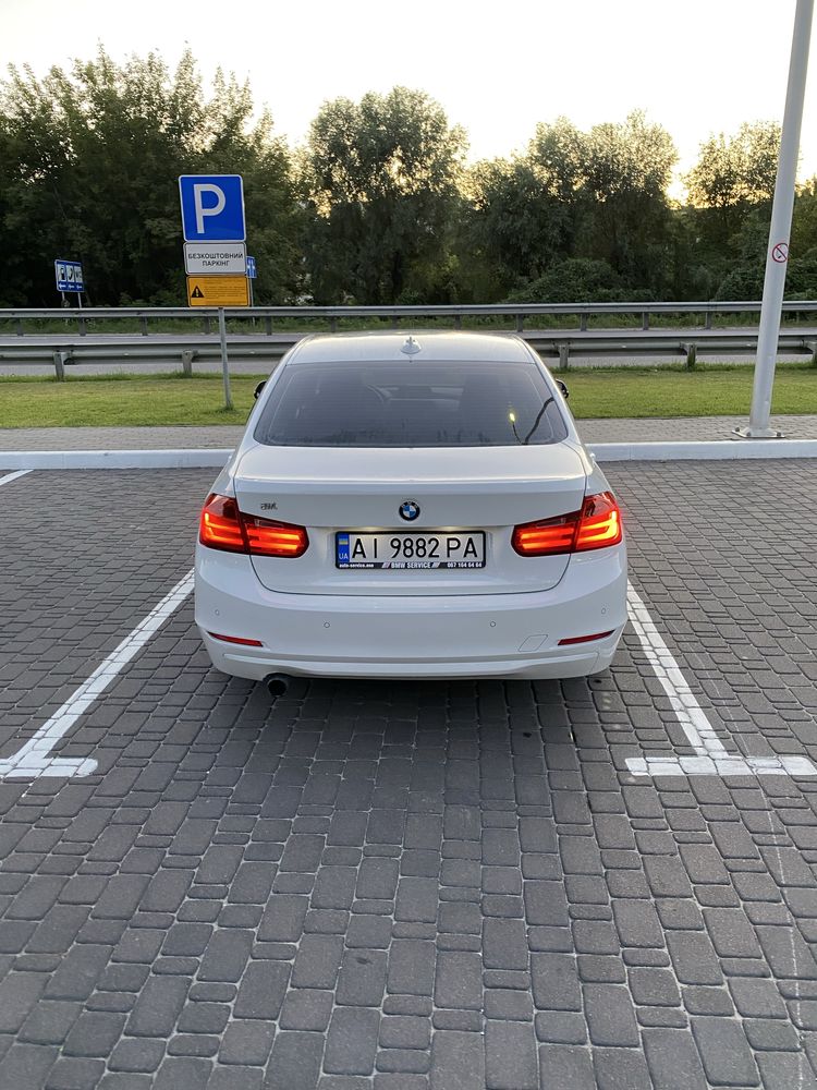 BMW f30 320i офіціал в рідній фарбі