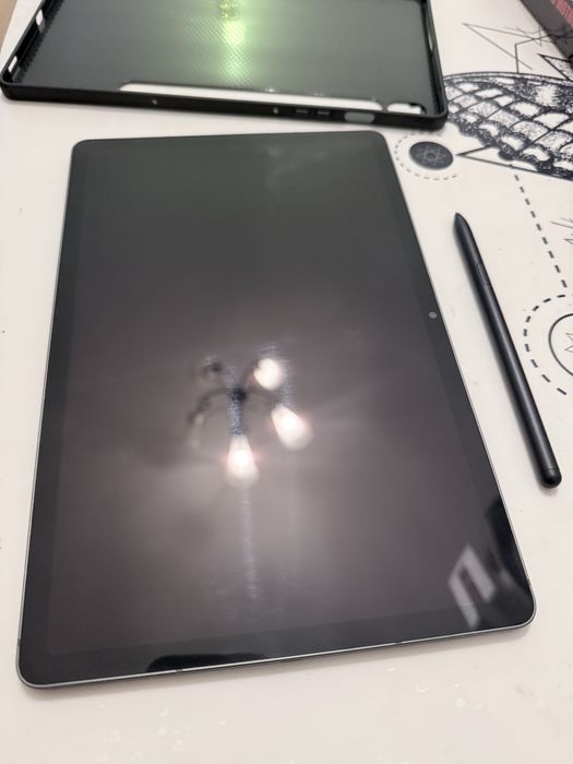 Samsung Galaxy TAB S9 FE 5G 6/128GB - stan bardzo dobry, etui, s pen