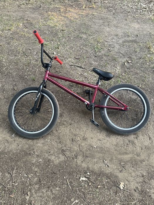 Продам БМХ.