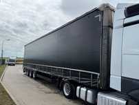 Schmitz Cargobull SCS24  Stan BdB nowe tarcze + klocki  Oś podnoszona Opony 80%