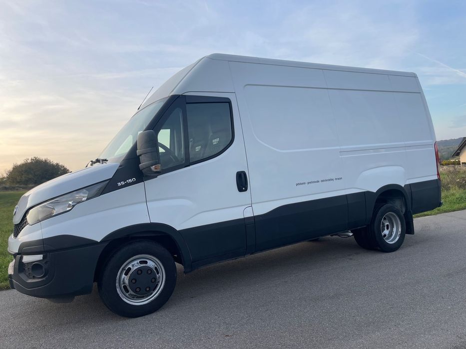 Iveco Daily  3.0 Diesel Bez Adblue! Manual, Bliźniak Nawigacja 3.5t na haku!