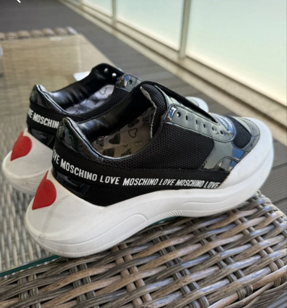 Sapatilhas Love Moschino originais