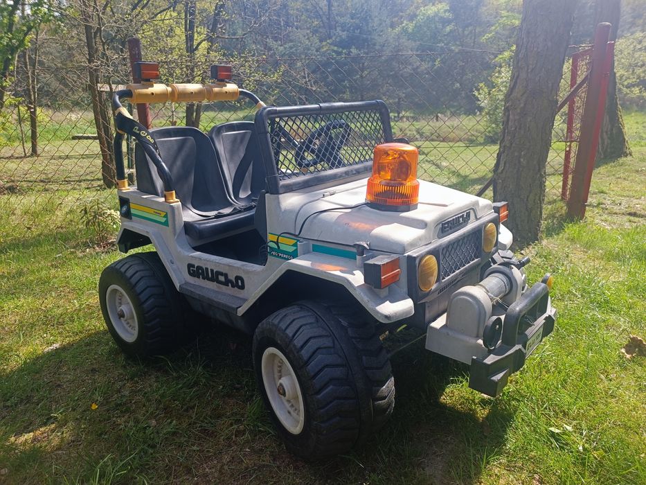 PegPerego Gaucho jeep pojazd dla dzieci 2 osobowy