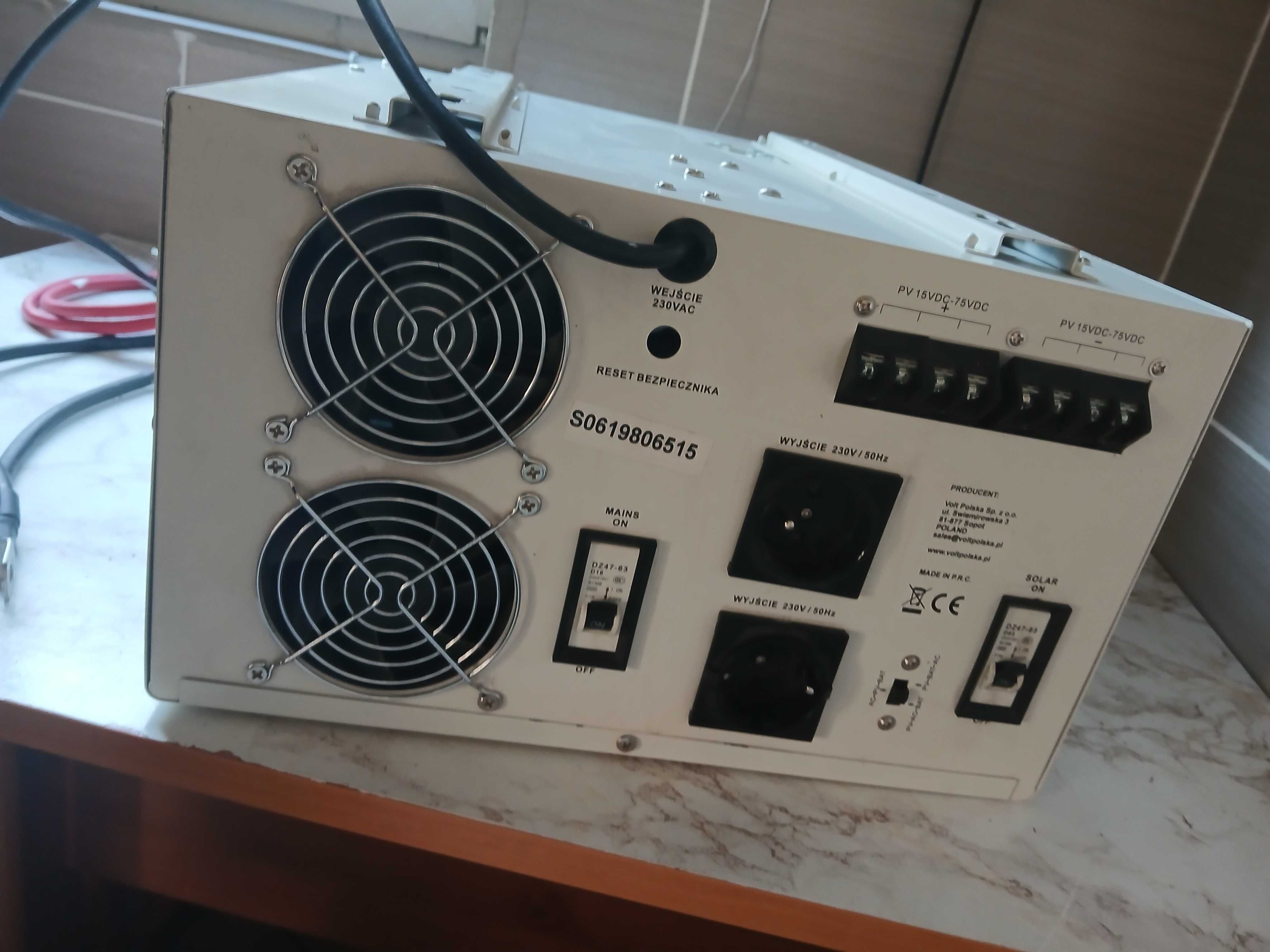 Inwerter solarny 1400W z akumulatorem 100Ah
