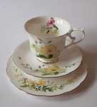 TRIO porcelana sygnatura