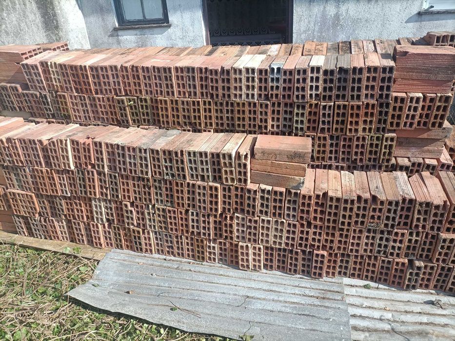 Tijolo de 7 como novos