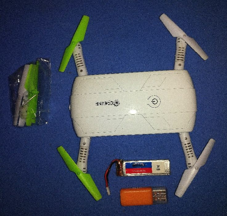 Eachine E50 Selfie Drone