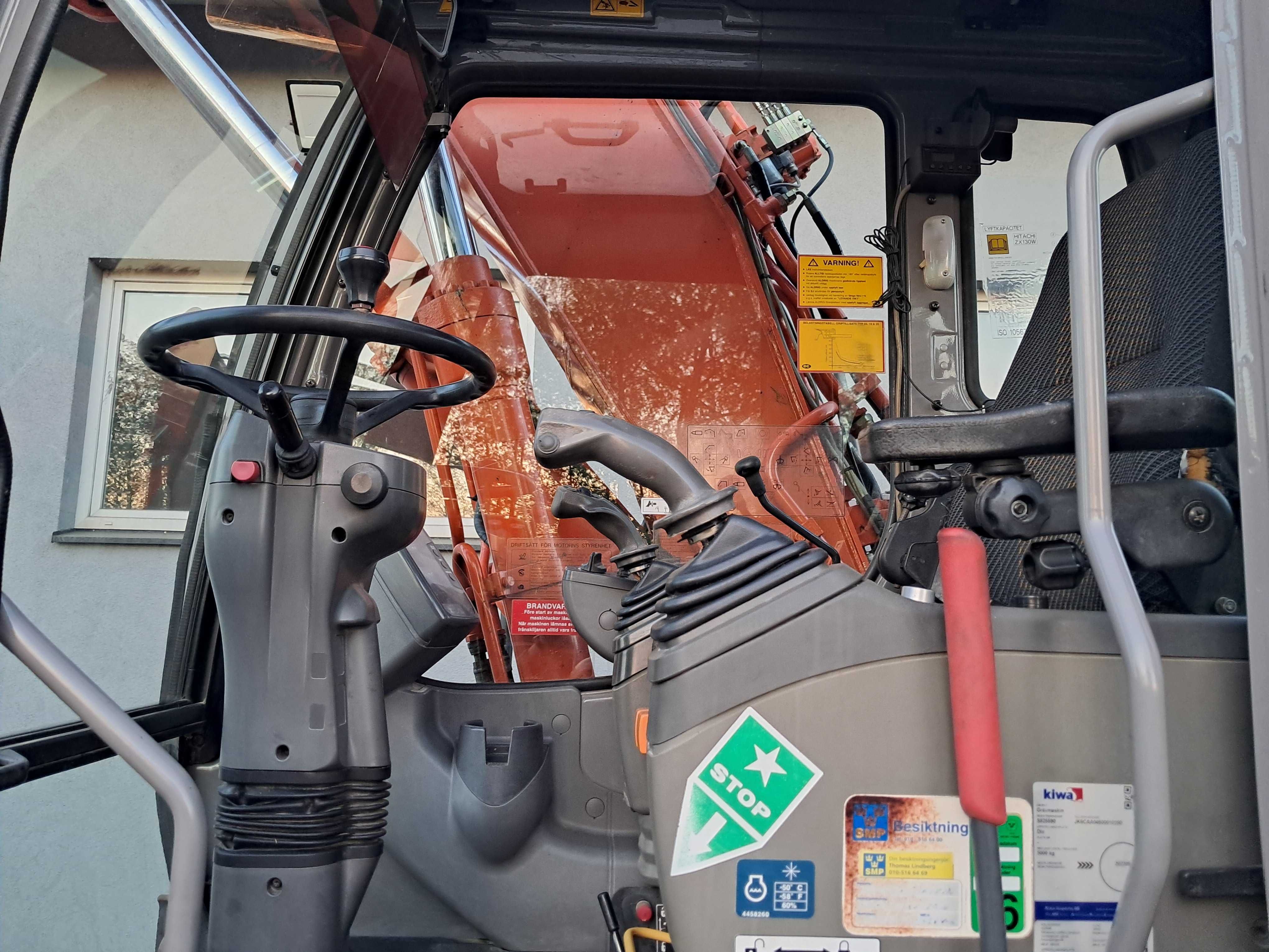 HITACHI ZX130W ORYGINAŁ Rototilt Engcon Szczypce Lemiesz + Podpory GPS