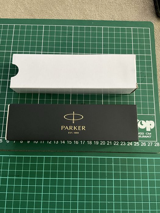 Długopis Parker Jotter Core Błyszcząca Stal