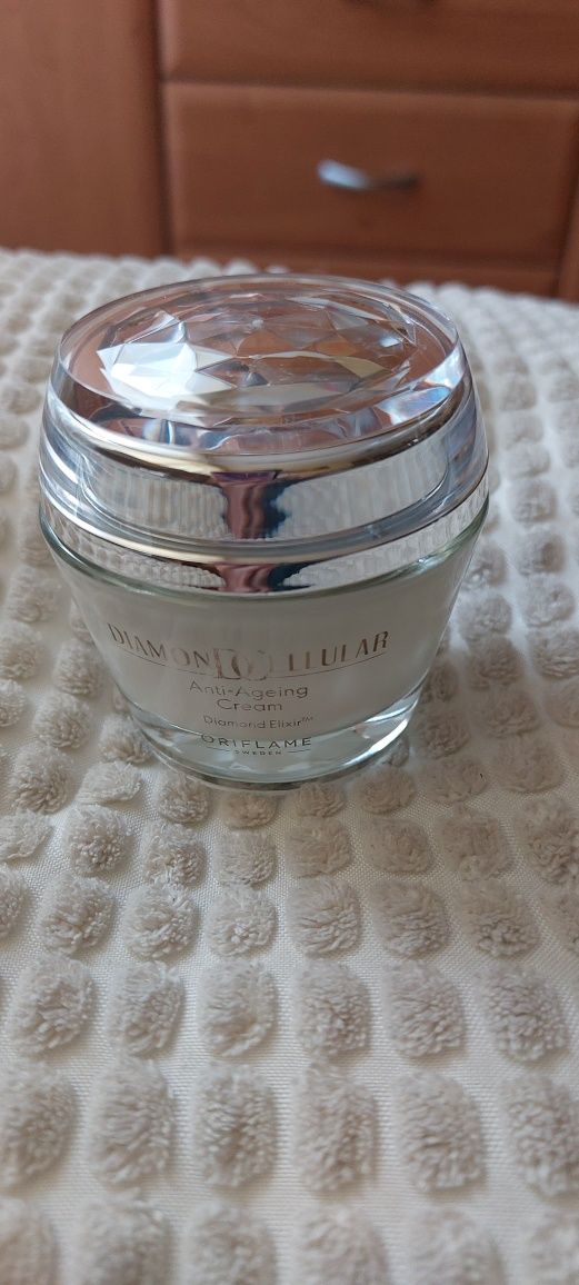 Krem przeciwstarzeniowy Diamond Cellular Oriflame