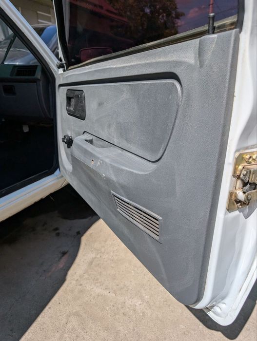 Таврія 1.2 інжектор .Славута теж багато що підходить.