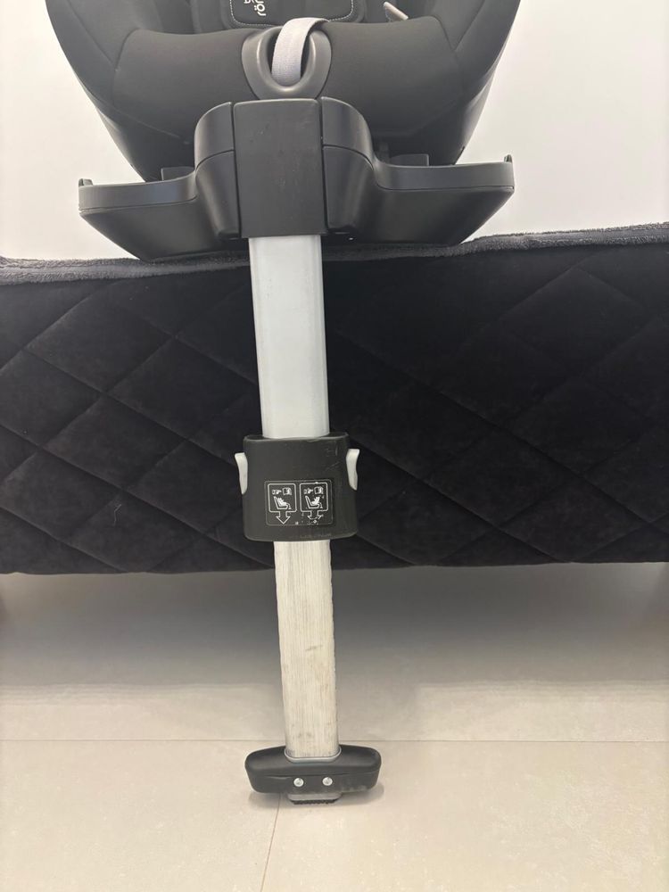 Britax Römer Dualfix M i-Size