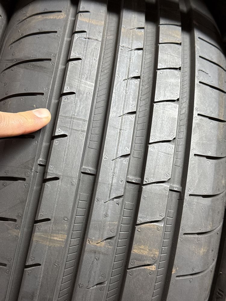 225/45 R19 Goodyear 2шт 2021рік