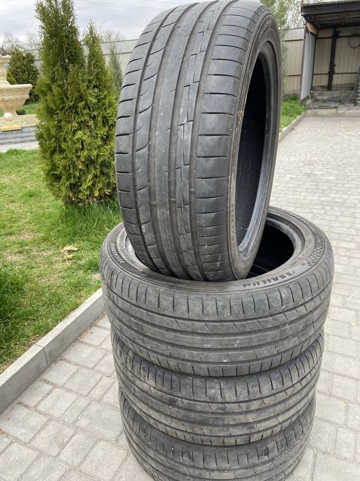 Продам літню резину б/у Sailun Atrezzo 235/45/18