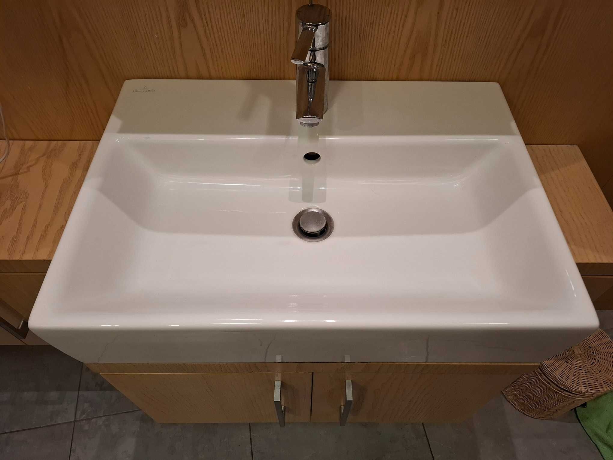 Umywalka nablatowa Villeroy & Boch