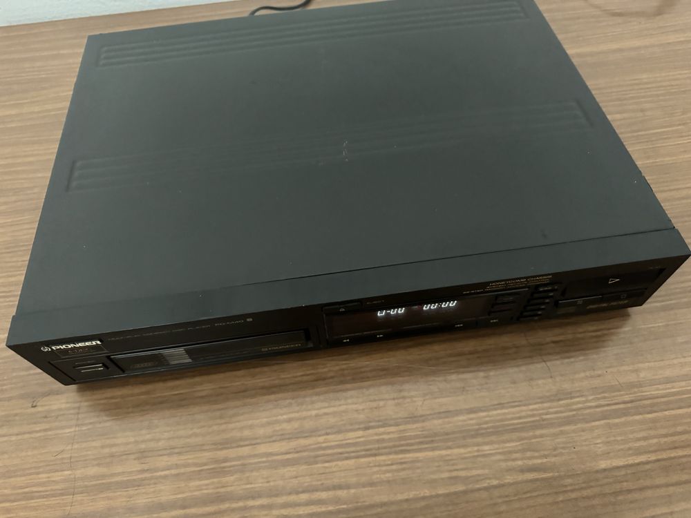 Odtwarzacz CD Pioneer PD-M40