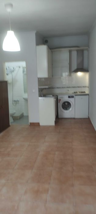 Estúdio em Rio de Mouro perto CP