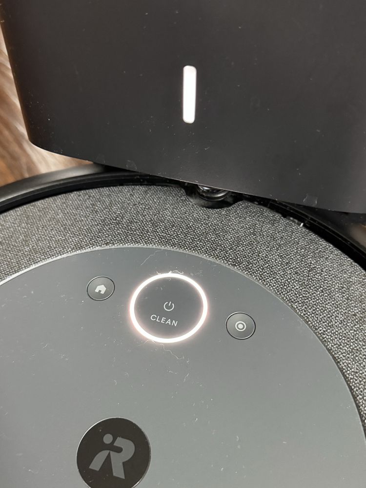 Robot Roomba Combo i5 z bazą dokującą