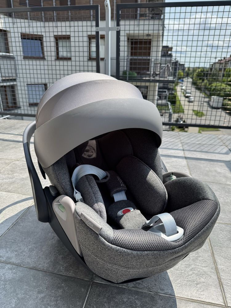 Cybex Cloud T i-Size Plus Fotelik samochodowy