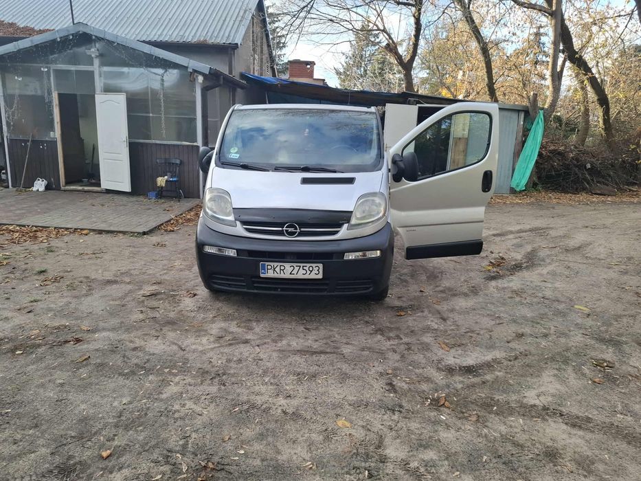 Opel Vivaro 1.9 diesel 9 osobowy