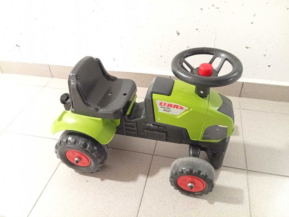 Traktor zabawkowy bez przyczepy