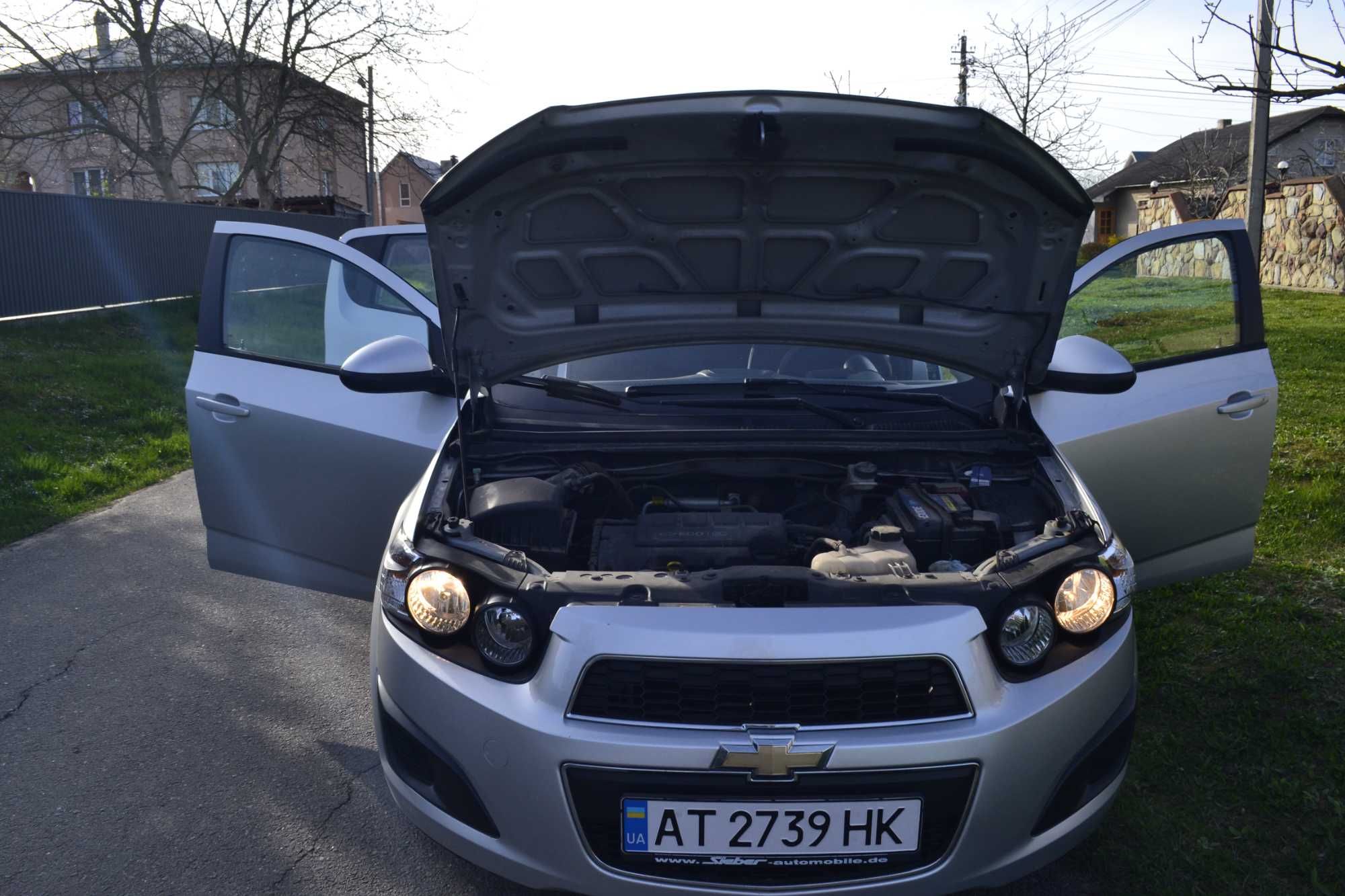 Авто Chevrolet Aveo 2011