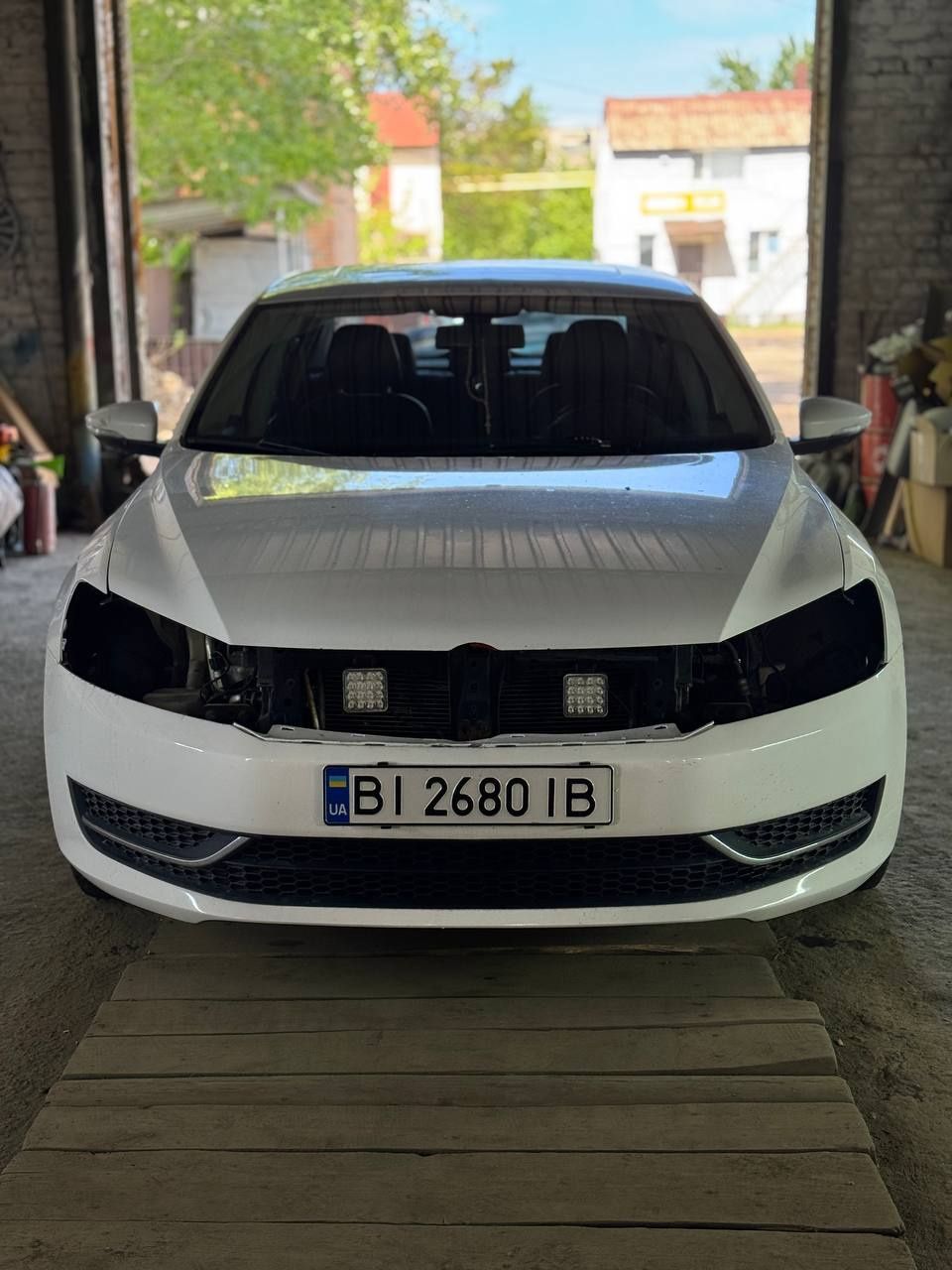 Volkswagen Passat b7 2.5л SEL nms 2012
