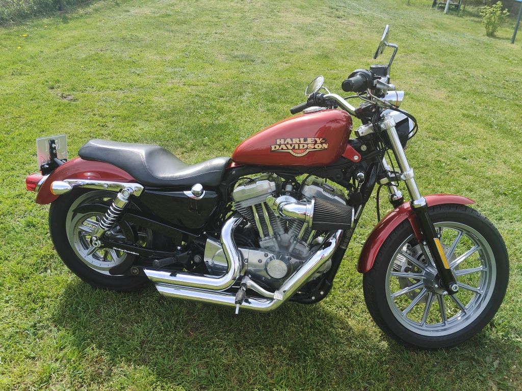 Harley Davidson sportster 883