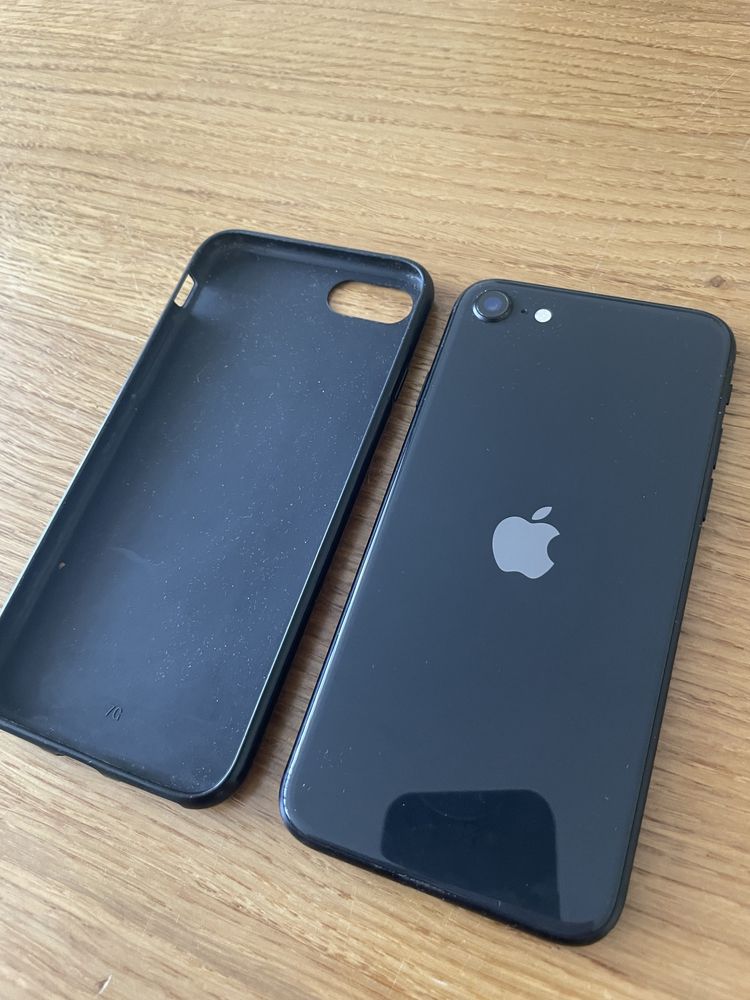 iPhone SE 2020 stan bdb
