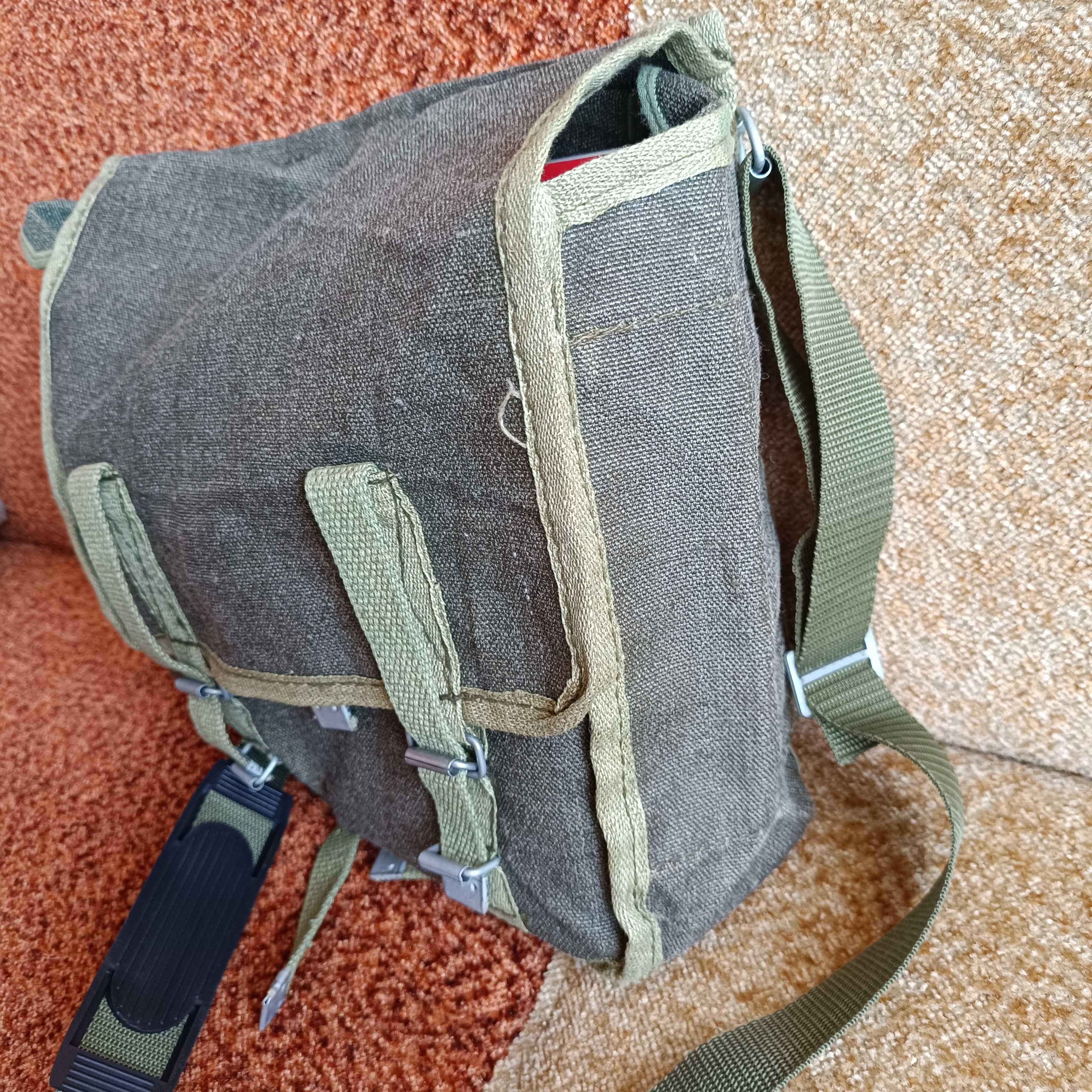 Torba na ramię wojskowa biwak wędrówki ryby survival PRL LWP rekonstr